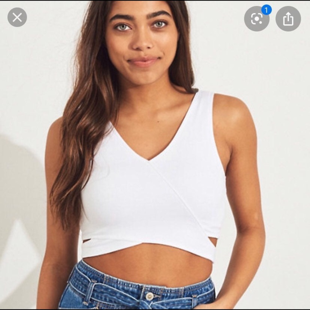 White hollister wrap crop top